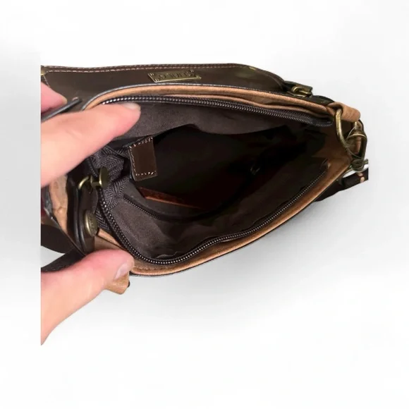 🐰Chala Vegan Gemini Crossbody Bag - Picture 4 of 4